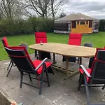 Overnachten In Een Luxe Yurt!